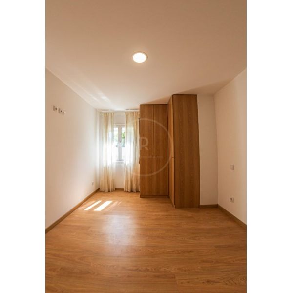 Moradia T3 em Porto - Foto 1