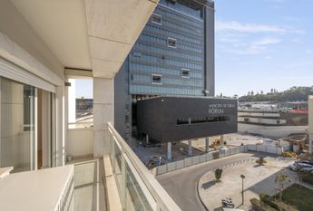 1 Bedroom Apartment with parking, Fórum Oeiras, Oeiras
