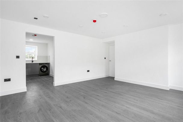 3 bedroom apartment to rent - Photo 1