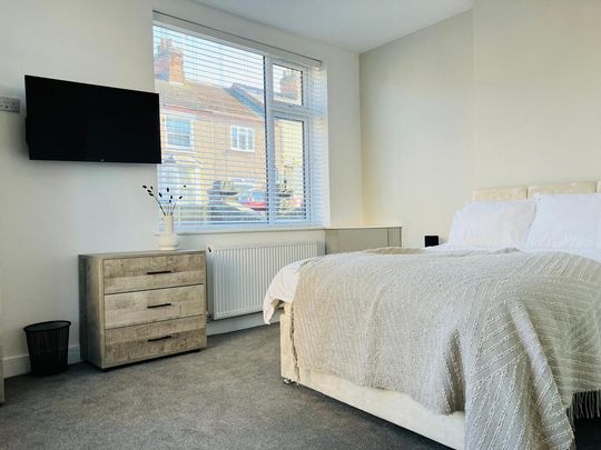 1 bedroom house of multiple occupation to rent - Photo 1