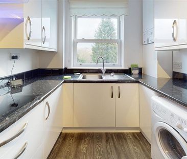 2 bedroom apartment to rent - Photo 3