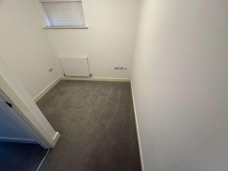 3 bedroom detached house to rent - Photo 5