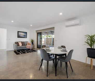 Stunningly Modern with No Carpets! - Photo 3