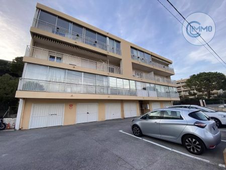 Location Appartement 1 pièce 21m² ST LAURENT DU VAR 06700 - Photo 2