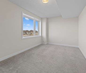 For Lease - 126 Beebalm Crescent, Barrhaven, Ontario - Photo 4