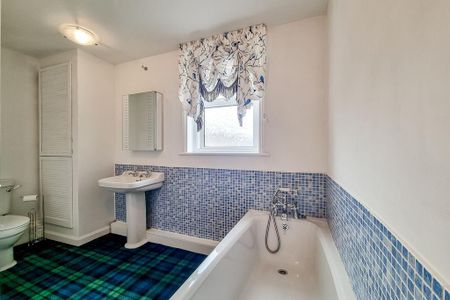 3 bedroom maisonette to rent - Photo 4