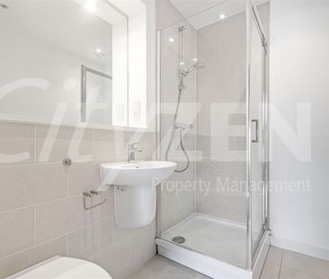 Trafford Road, Salford - Photo 4