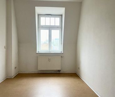 ++Sanierung vor Einzug ++ Wohnung in ruhiger Lage am Alaunpark mieten! - Photo 4