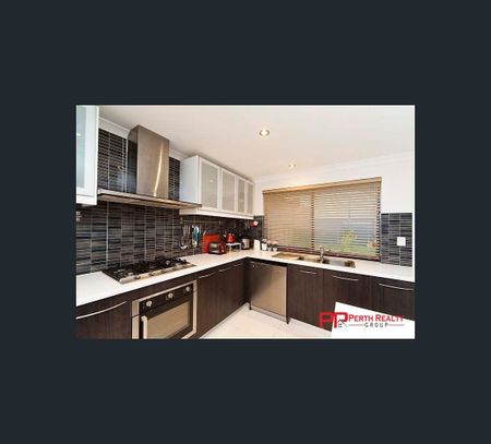 17 Hodgkinson Turn, Canning Vale, WA 6155 - Photo 3