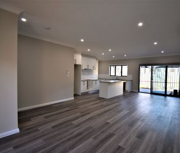 5/41 Elmhurst Road, Bayswater North - Photo 4