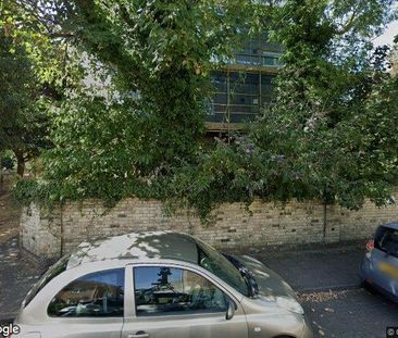 Room in a Shared Flat, Keswick Road, SW15 - Photo 1