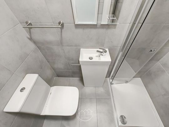 6 bedroom house of multiple occupation to rent - Photo 1
