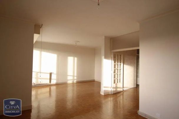 Appartement à louer 4 pièces 109.57m² - Photo 1