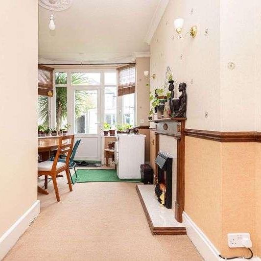 Kimberley Road, Bournemouth, BH6 - Photo 1
