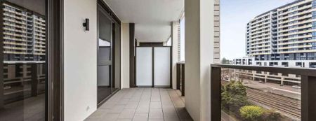 3 Bedroom Apartment - Unfurnished - Photo 3