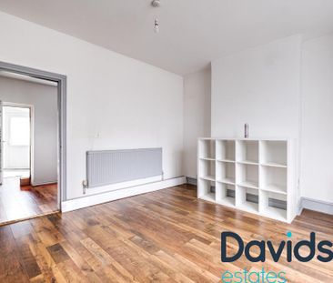 2 bedroom end of terrace house to rent - Photo 1