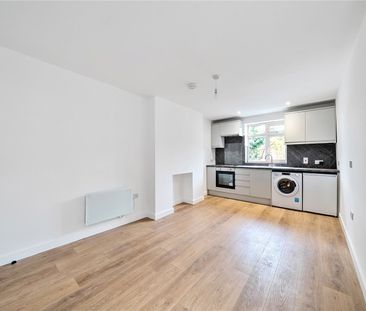 Duckett Road, N4, London - Photo 1