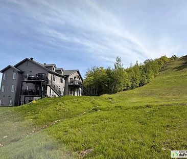 202, chemin de Valanza, St-Sauveur à louer - Photo 1