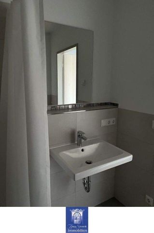 Wohntraum im Erstbezug! Fußbodenheizung, EBK, modernes Bad, schöner Balkon! Lift! - Foto 3