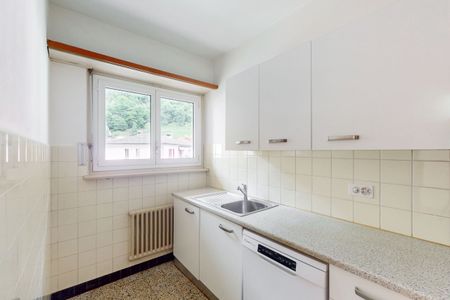 Luminoso 4.5 locali di 85 mq al 4° piano - Foto 4