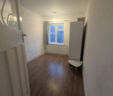 KINGSBURY, NW9, London - Photo 6