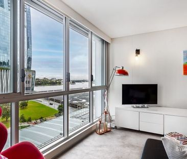 TWO BEDROOM APARTMENT + STUDY | Unfurnished - Photo 1