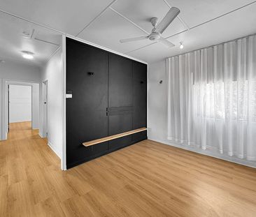 Renovated, Three Bedroom Home in South Gladstone - Photo 4