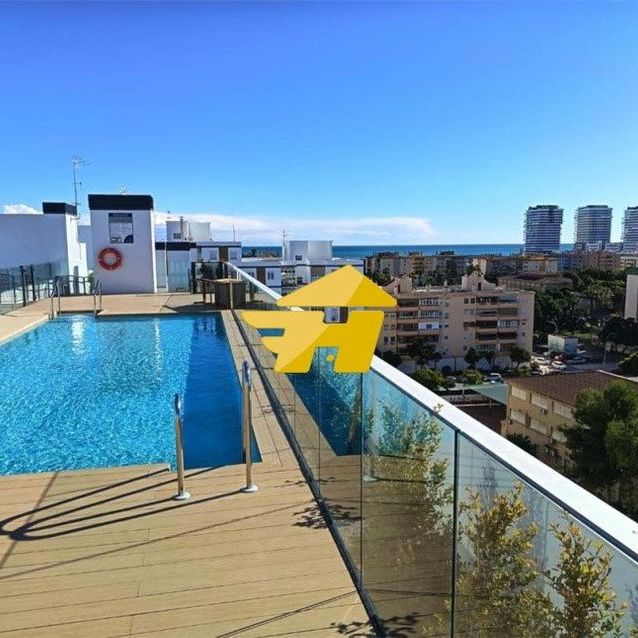 Alquiler de ático en Avenida de los Guindos - Photo 1