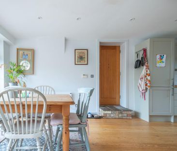 2 bedroom cottage to rent - Photo 3