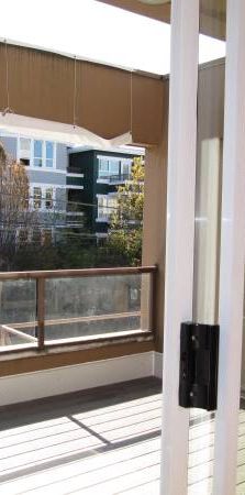 2 Bed 2 Bath 2 Level TOWNHOUSES in KITS!! - Photo 1