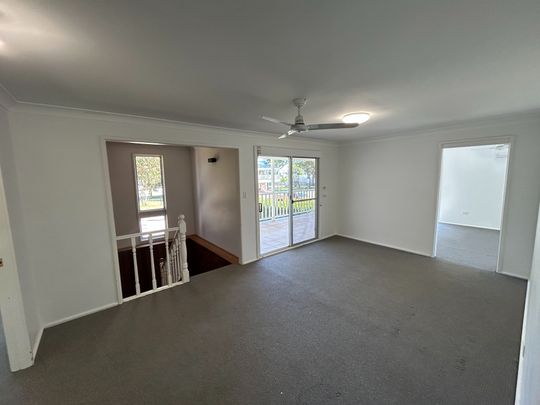 Large Family Home in Callala Beach - Photo 1