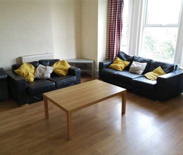 5 Bedroom Flat / Apartment - Landguard Road, Southampton - Photo 6