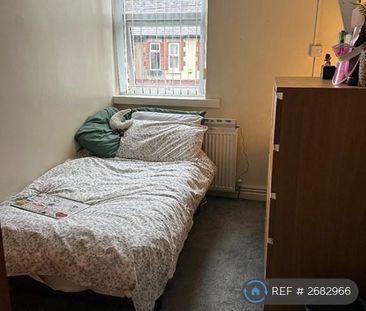 4 bedroom terraced house to rent - Photo 3