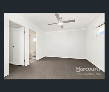 Modern Family Home in a Quiet Cul-de-Sac - Photo 2