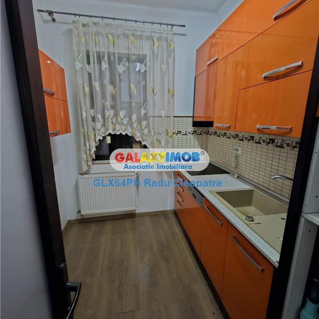 Inchiriere apartament 4 camere, Ploiesti, zona ultracentrala - Photo 1
