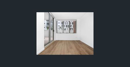 Spacious Apartment - Photo 5