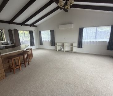 Bush Retreat with Sea Views - Photo 4
