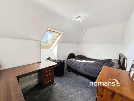 Bethune Court, Chapel Lane, High Wycombe, HP12 - Photo 4