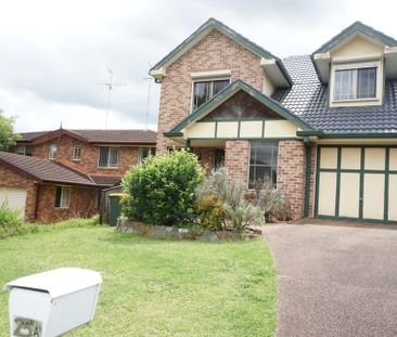 Spacious 4-Bedroom Duplex with Exceptional Outdoor Living - Photo 1