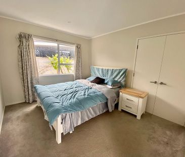 Master bedroom with a large Balcony and Seaview - Photo 6