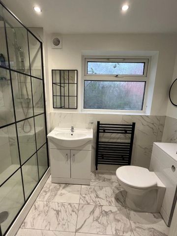 5 bedroom semi-detached house to rent - Photo 5