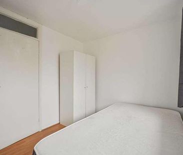 Queens Road, Upton, E13 - Photo 4