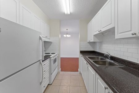 For Lease - 10330 Yonge Street Unit# 707, Richmond Hill, Ontario - Photo 5