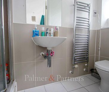 2 bedroom terraced house to rent - Photo 6