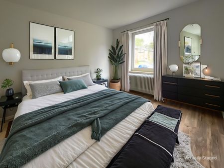 Bereits modernisierte 3ZKBErdgeschosswohnung im Jadeviertel zu vermieten! - Photo 2