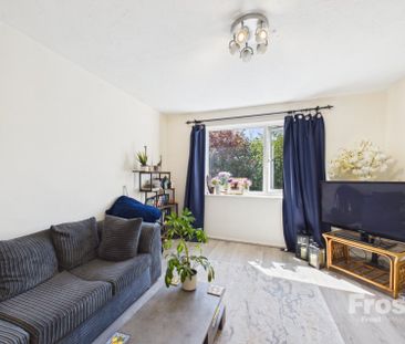 Littlebrook Avenue, Near Burnham, Slough,SL2 - Photo 2