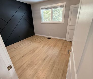 For Lease - 31 Varadi Avenue, Brantford, Ontario - Photo 1