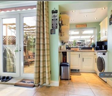 2 bedroom terraced house to rent - Photo 5