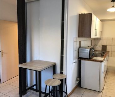 Location Appartement 2 pièces 33m² - Photo 5