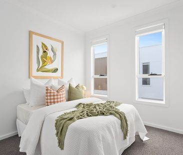 Executive coastal townhouse - Photo 5